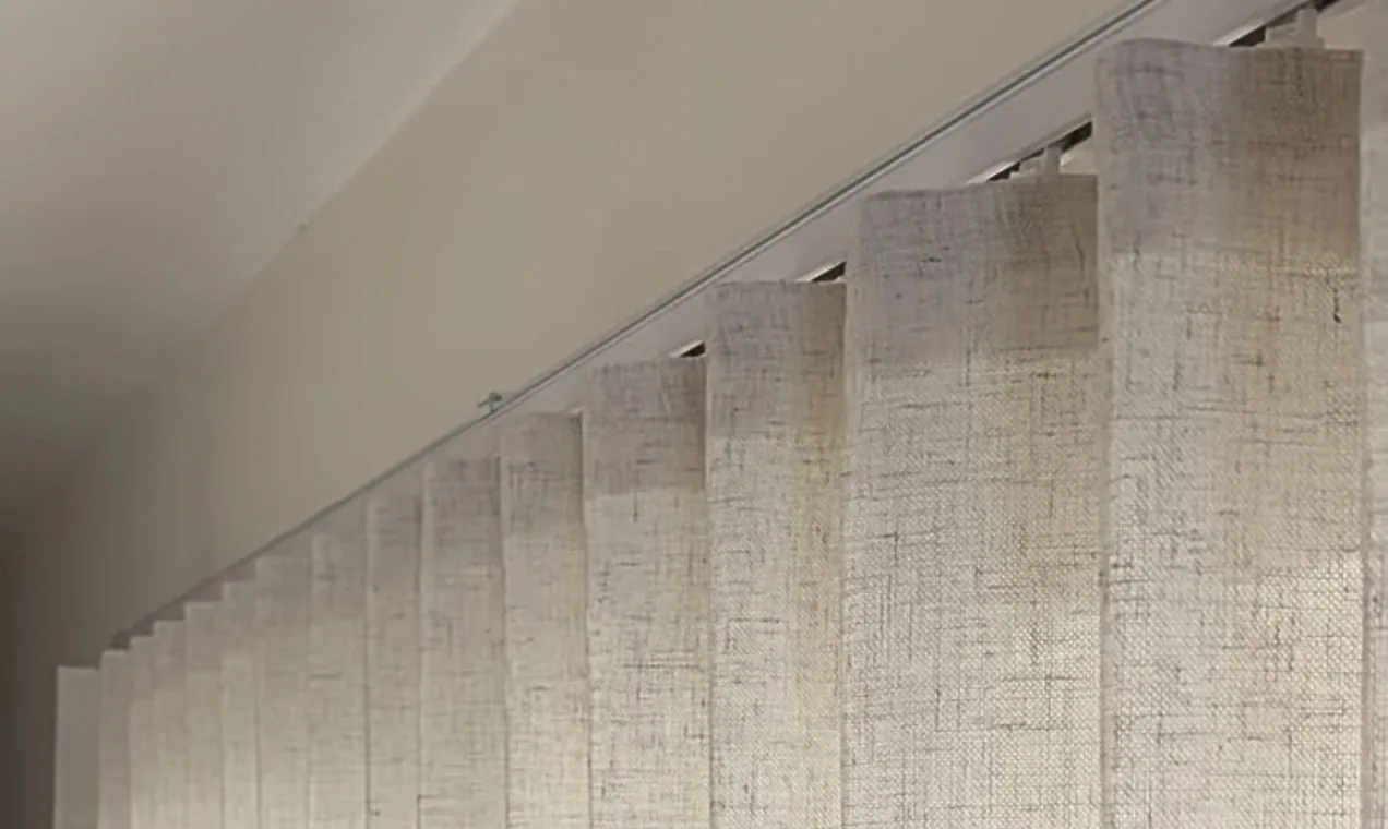 Cortina ondulada Ripple Fold