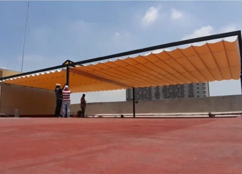 Toldo de domo de tela instalado por Caluso Home